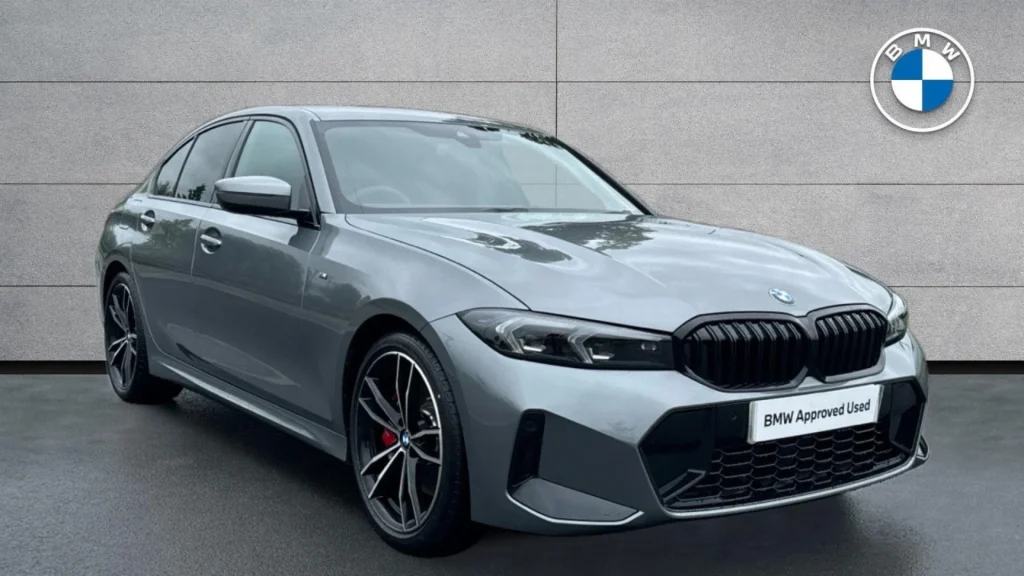  بی ام و 320i