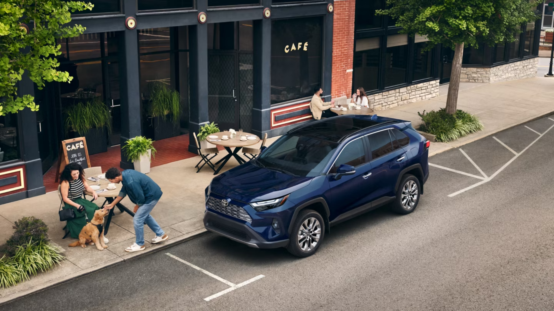 http://تویوتا%20RAV4%202L
